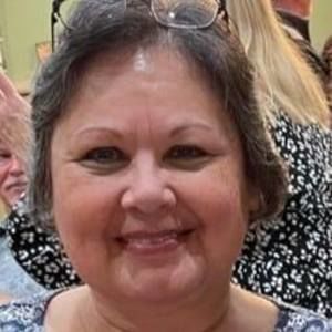 Meet your Posher, Debbie